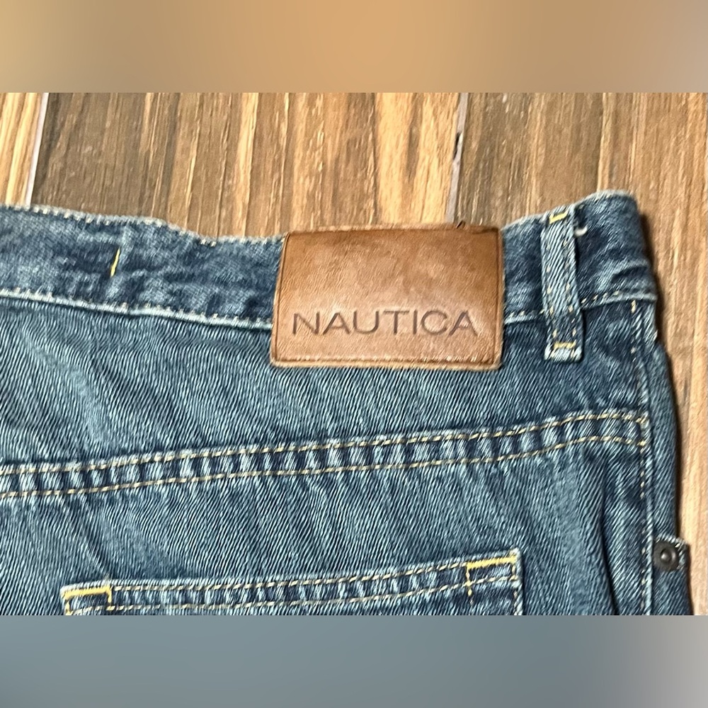 Nautica Men's Relaxed Fit Blue Jeans‎ - Picture 8 of 10